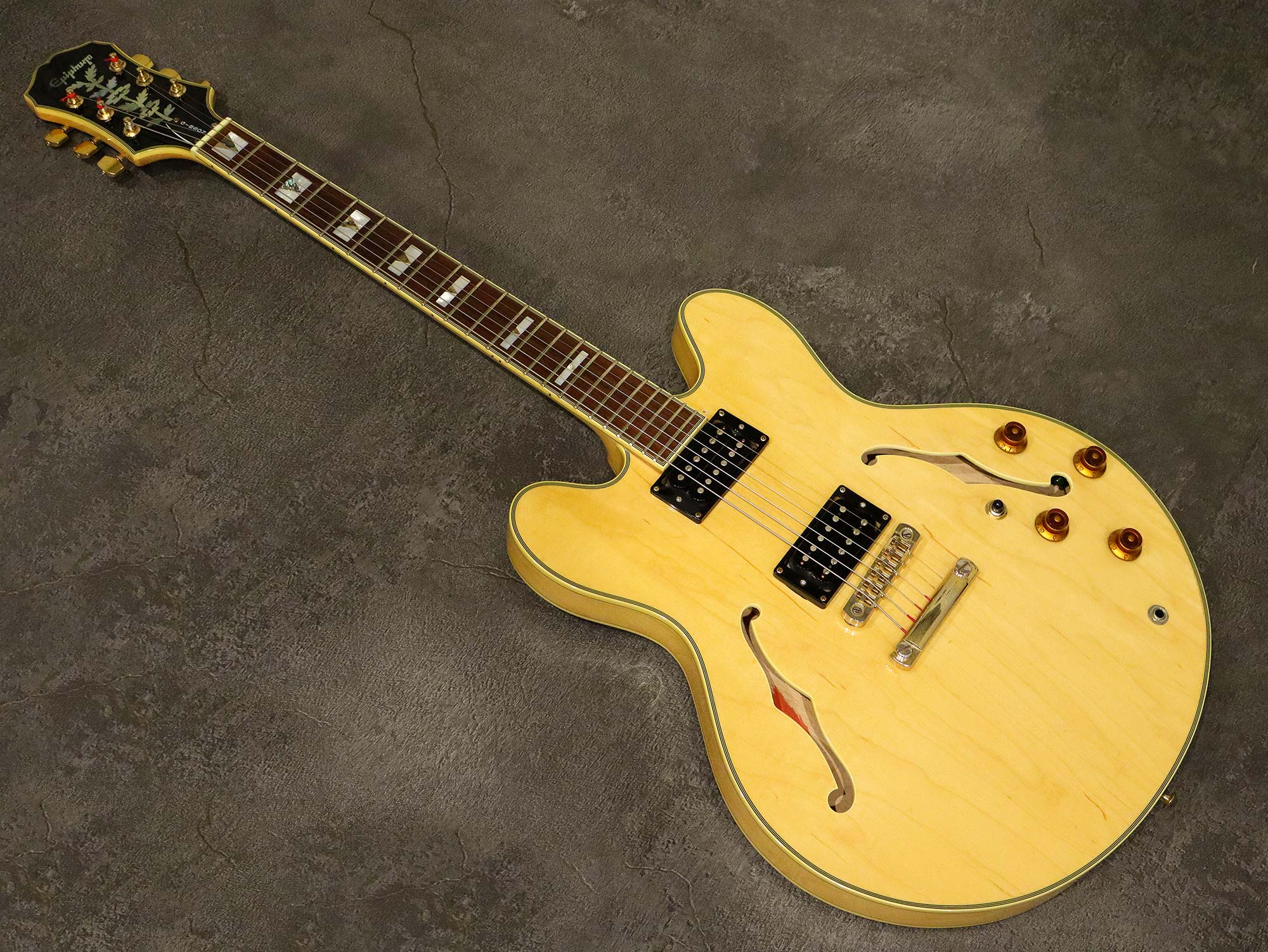 美品！Epiphone Sheraton II Natural Epiphone Sheraton II Electric Guitar Natural | Guitar Center